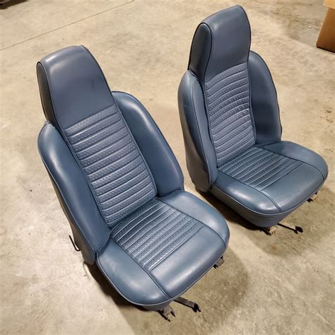 Pair of Triumph TR6 Blue Vinyl Seats Original Style Recovered - For ...