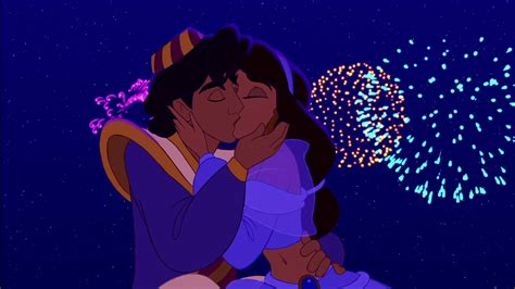 Pin by Victoria on Aladdin. | Disney kiss, Disney, Aladdin and jasmine