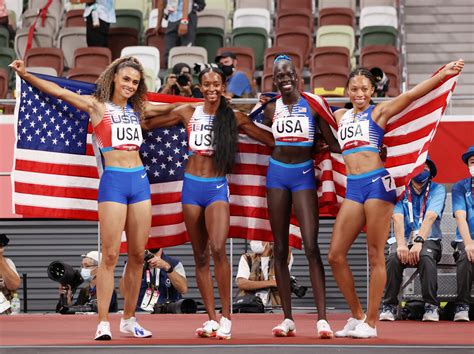 U.S. women win 4x400, and Allyson Felix becomes the most-decorated U.S ...