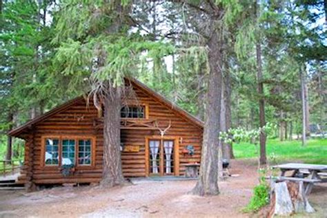 Cabin Getaway near Clearwater, Montana