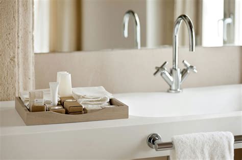 Luxury Hotel Bathroom Amenities