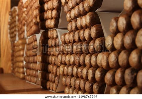 306 Cigar Bundle Images, Stock Photos & Vectors | Shutterstock