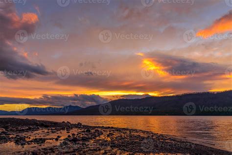 Sunset at Lake McDonald in Montana 6586473 Stock Photo at Vecteezy