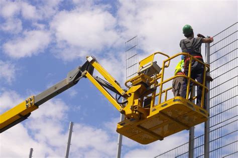 IMPORTANT THINGS TO KNOW ABOUT OPERATING AERIAL LIFTS