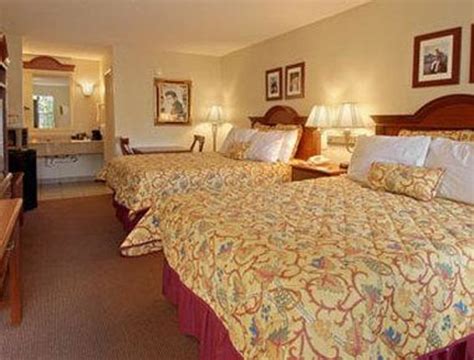 Days Inn Memphis at Graceland $66 ($̶7̶6̶) - UPDATED 2018 Prices ...