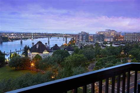 Top 7 Downtown Portland Hotels for 2024 Vacation