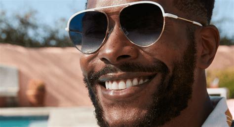 What Are Polarized Sunglasses and Are They Worth It?