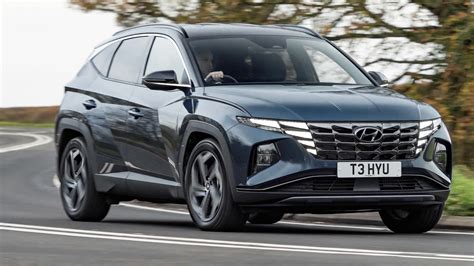 Hyundai Tucson Hybrid review | DrivingElectric