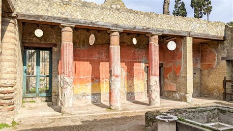 Better Than Pompeii: 14 Reasons You Should Visit Herculaneum Instead