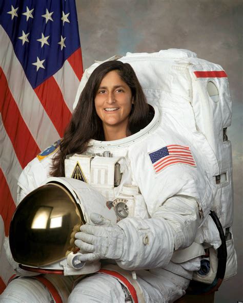 Sunita Williams, Astronaut, Poses In Her Spacesuit | HuffPost