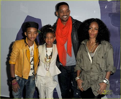 Willow Smith: 'Never Say Never' Premiere with the Family - Jaden Smith ...