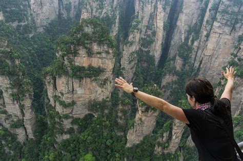 How to Visit Zhangjiajie National Forest Park (Avatar)