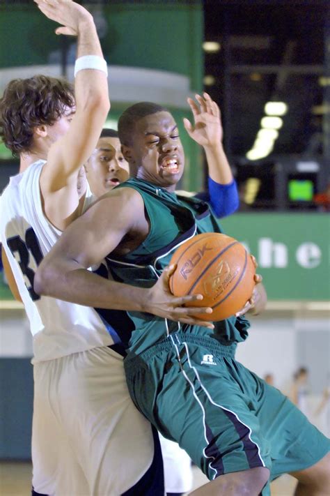 The Muskogee Roughers Battle Enid in basketball action on Friday ...