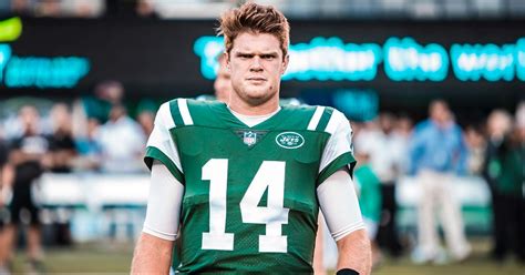 Rookie Jets QB Sam Darnold Throws Pick-6 On First Career NFL Snap (VIDEO)