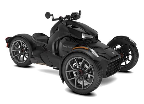 2024 3-wheel motorcycle models - Can-Am On-Road