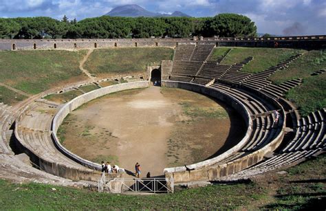 Queen Arena Rome – Telegraph