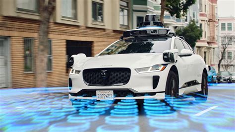 Caught in San Francisco fog, Waymo's self-driving cars stop working ...