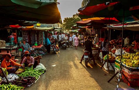 Markets in Phnom Penh: What and Where to Buy? - Gnarfgnarf Travels