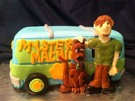 Scooby Doo and the Mystery Van Cake | Mystery van, Vans cake, Cake