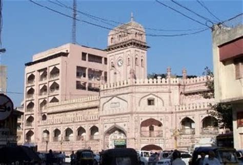 Monuments in Surat, Forts in Surat, Historical Buildings in Surat