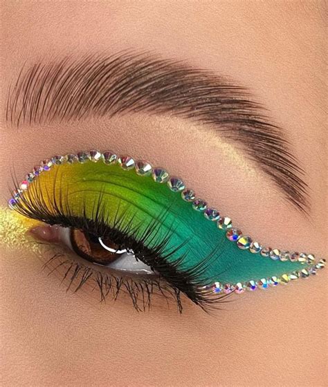 Creative Eye Makeup Art Ideas You Should Try : Ombre green & rhinestones