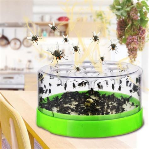 Effective Rotating Light Fly Trap and Fly Killer for Restaurants and ...