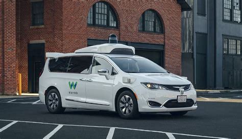 Waymo brings self-driving taxis to San Francisco - with a catch ...