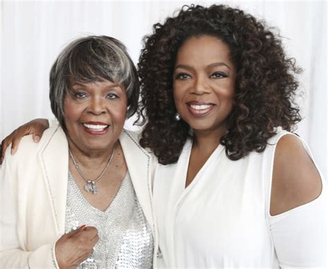 Oprah Winfrey's mother, Vernita Lee, dies on Thanksgiving Day at 83