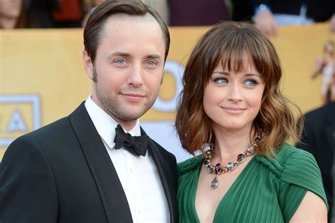 Rory Gilmore and Pete Campbell Are Expecting a Baby - Racked