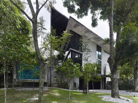 Dog Concrete House | Kuala Lumpur, Malaysia | Architect Kevin Low ...