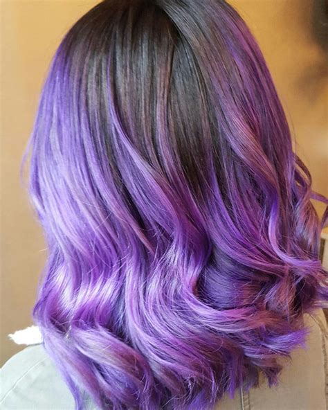 Purple Hair: How to Dye Hair in Purple | LadyLife