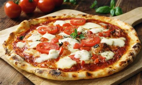 33 Best Neapolitan Pizza Recipes for Dinner