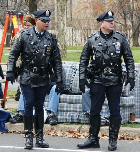 Philadelphia Police protecting Thanksgiving Day Parade | C.O.P.S..AND ...