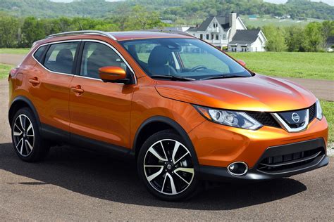 2017 Nissan Rogue Sport First Drive Review | Automobile Magazine