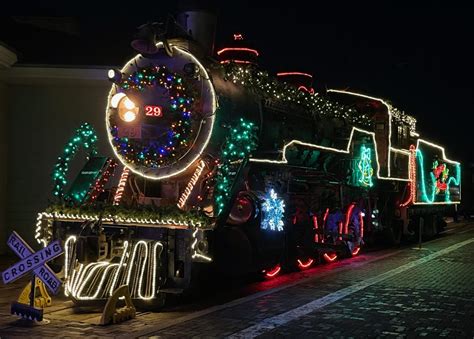 Polar Express Returns to Williams This Holiday Season - PHOENIX magazine