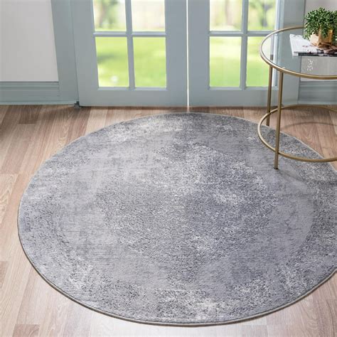 Rugs.com Oregon Collection Rug – 5 Ft Round Gray Low-Pile Rug Perfect ...