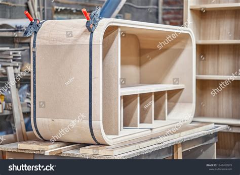 1,115 Glue furniture clamps Images, Stock Photos & Vectors | Shutterstock