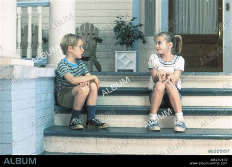 ANNA CHLUMSKY and MACAULAY CULKIN in MY GIRL, 1991, directed by HOWARD ...