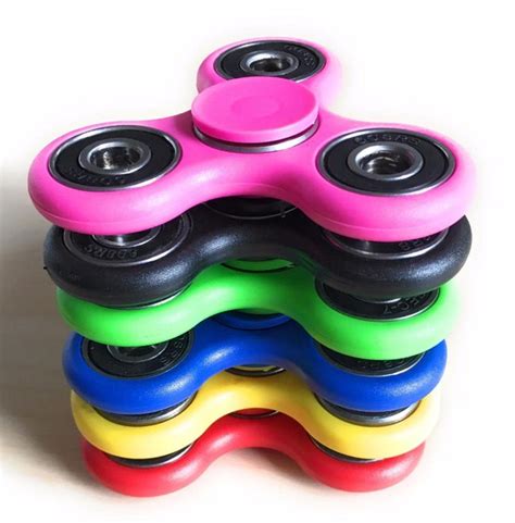 Customs seize 200 thousand fidget spinners over safety concerns ...