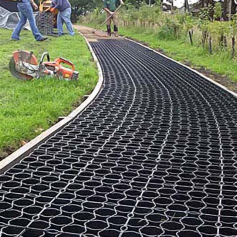 7 Best Permeable Pavers - Updated Sep 2022 - MyGardenZone (2022)