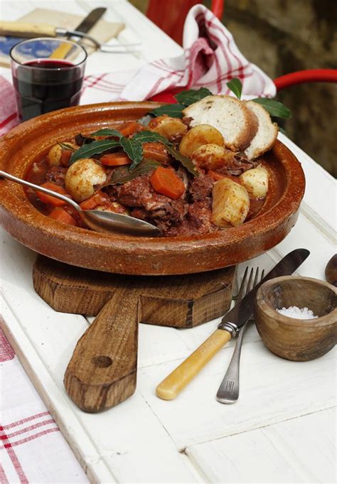 Rabbit Stew Maltese style or ‘Stuffat tal-Fenek’ | Recipe | Rabbit stew ...