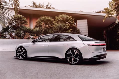 Lucid Air electric luxury sedan: Debut Dream Edition starts at $169,000