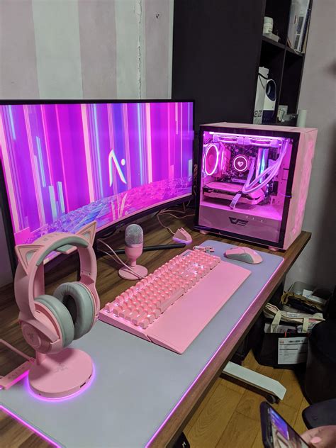 FULL PINK SETUP I built for my friend. What do you think? : r/pcmasterrace