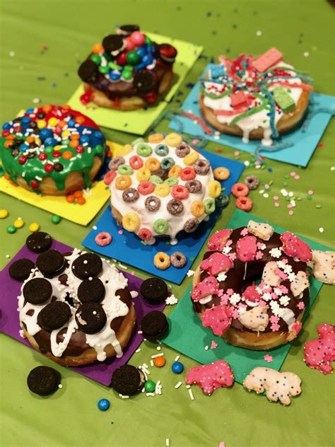 Doughnut Decorating Party – Little Artist Party