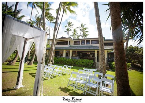 Hale Koa Estate Wedding | Hauula by RIGHT FRAME PHOTOGRAPHY