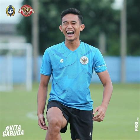 Rizky Ridho | Atlet, Pemain sepak bola, Sepak bola