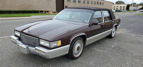 1990 Cadillac Deville 4dr Sedan for sale #180024 | Motorious