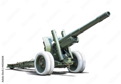 Soviet WW2 artillery gun cannon, 152 mm ML-20, isolated, clipping path ...