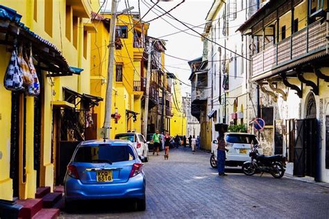 Mombasa Old Town residents flee after lockdown order