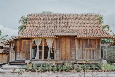 gambar rumah kampung bali - Alexandra Mitchell